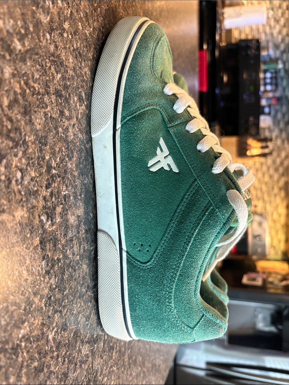 Fallen Chief Suede Low-Top Green Men's Skate shoes with White Sole